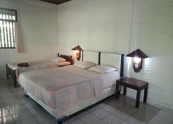 Rini Hotel