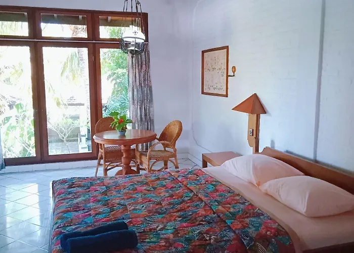 Rini Hotel