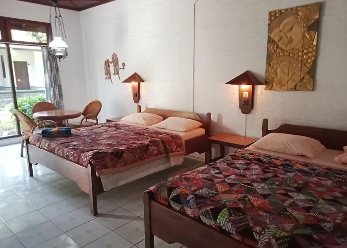 Rini Hotel