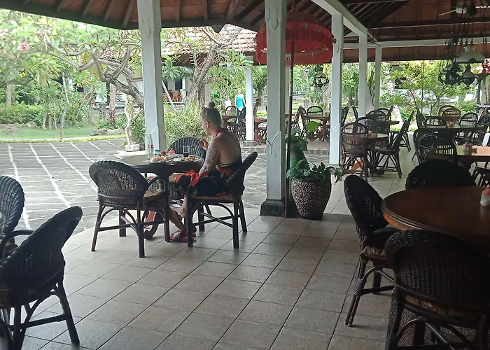 Rini Hotel 3*