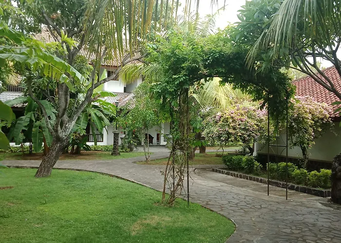 Rini Hotel