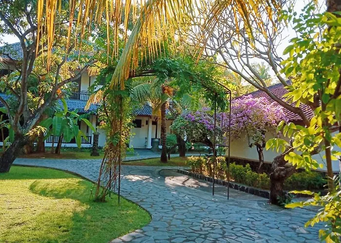 Rini Hotel 3*